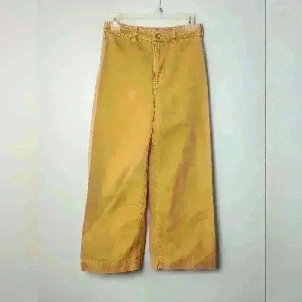 We The Free wide legged, mustard colored cargo type capri pants size 27
